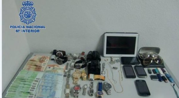 Detenidas tres personas implicadas en robos en viviendas de Torremolinos y Benalmádena