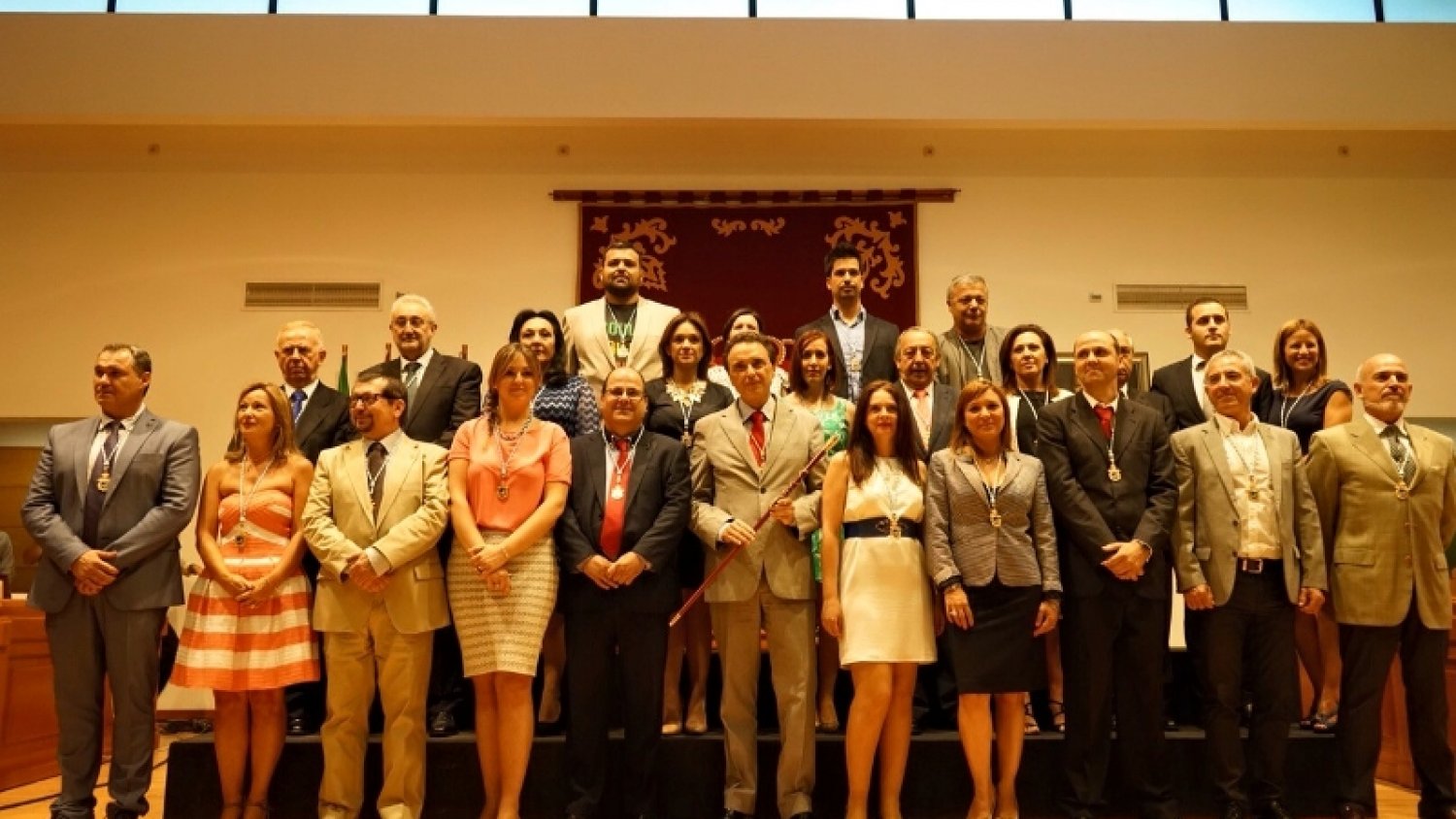 Ortíz, nuevo alcalde de Torremolinos, presenta un renovado gobierno de 