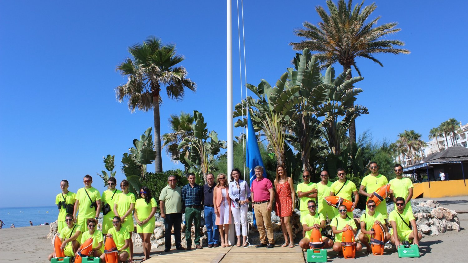 El Ayuntamiento de Estepona inicia el servicio de vigilancia de playas y socorrismo