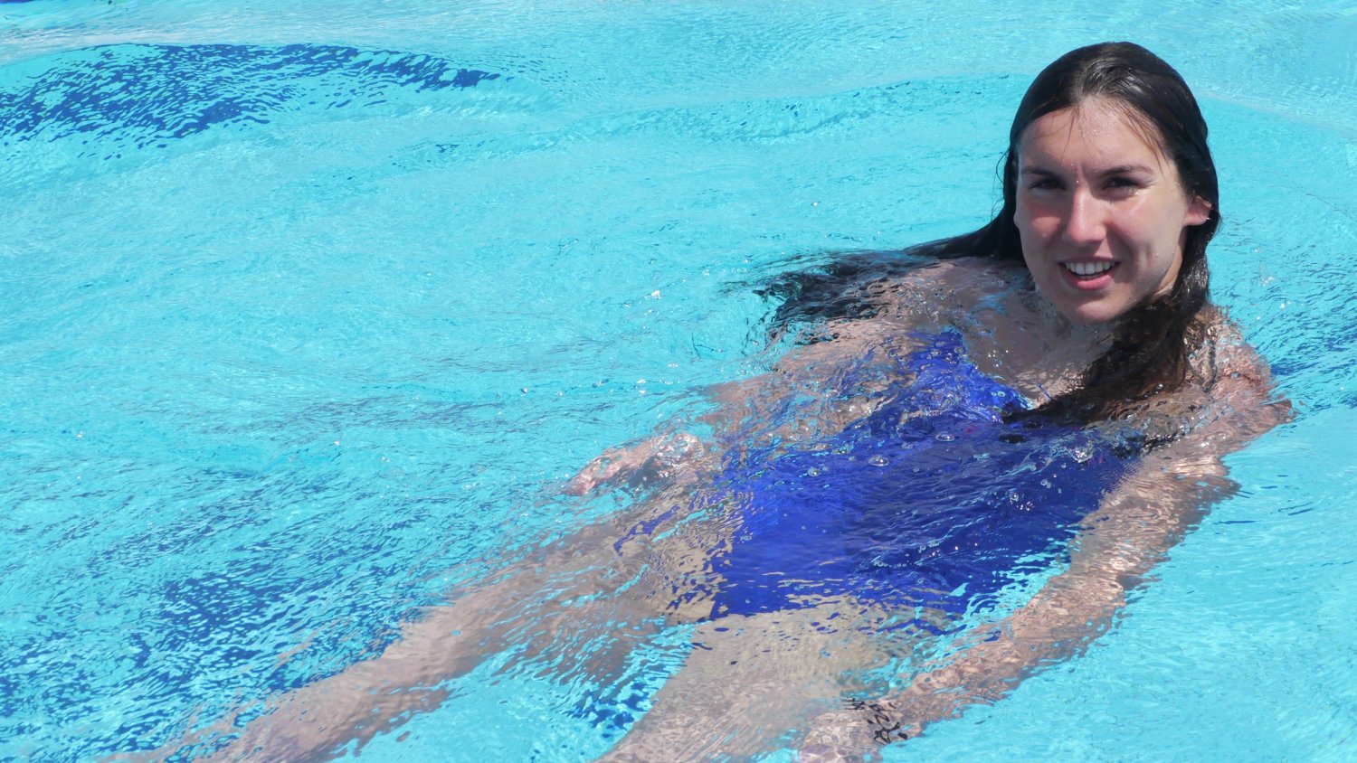 La malagueña Paula Ruiz, campeona de Andalucía de Aguas Abiertas