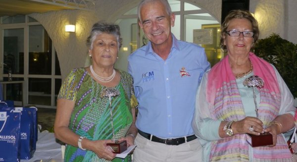 Un total de 120 jugadores participan en el II Campeonato de Canasta RCM