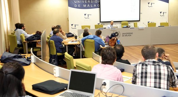 Cerca de 40 expertos exponen sus logros sobre modelado y simulación multifísica en la UMA
