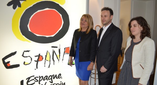 La Junta establece un acuerdo con el operador Karavel para impulsar la comercialización del destino en Francia
