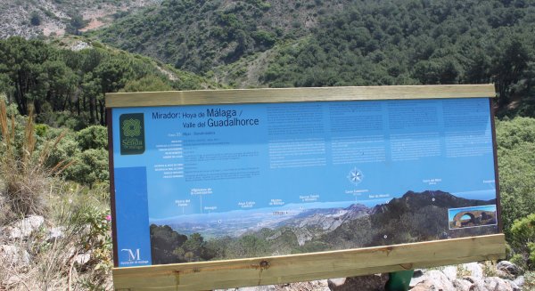 La Diputación dota de puntos de información y concienciación ambiental bilingües a la Gran Senda