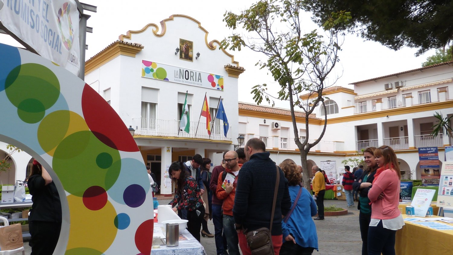 La Noria oferta el I Curso Community Management en Cofradías