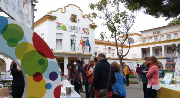 La Noria oferta el I Curso Community Management en Cofradías