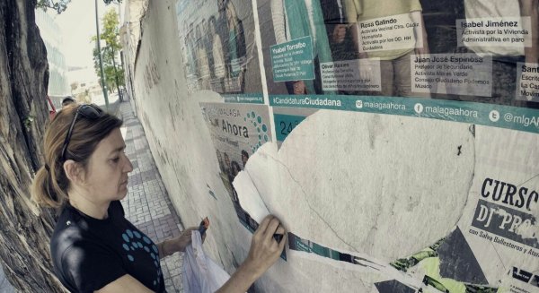 Málaga Ahora retira los carteles de la campaña electoral