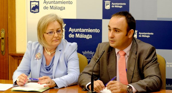 El Ayuntamiento de Málaga adjudica a FCC la limpieza de residuos en el mar