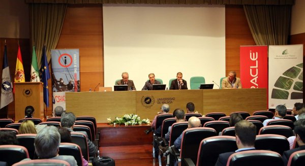 UMA y PTA firman un acuerdo con la empresa británica ITRS que permitirá la realización de prácticas