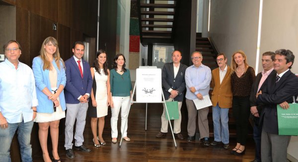 El poeta Manuel Vilas inaugura la próxima edición del Festival de Poesía 'Irreconciliables'