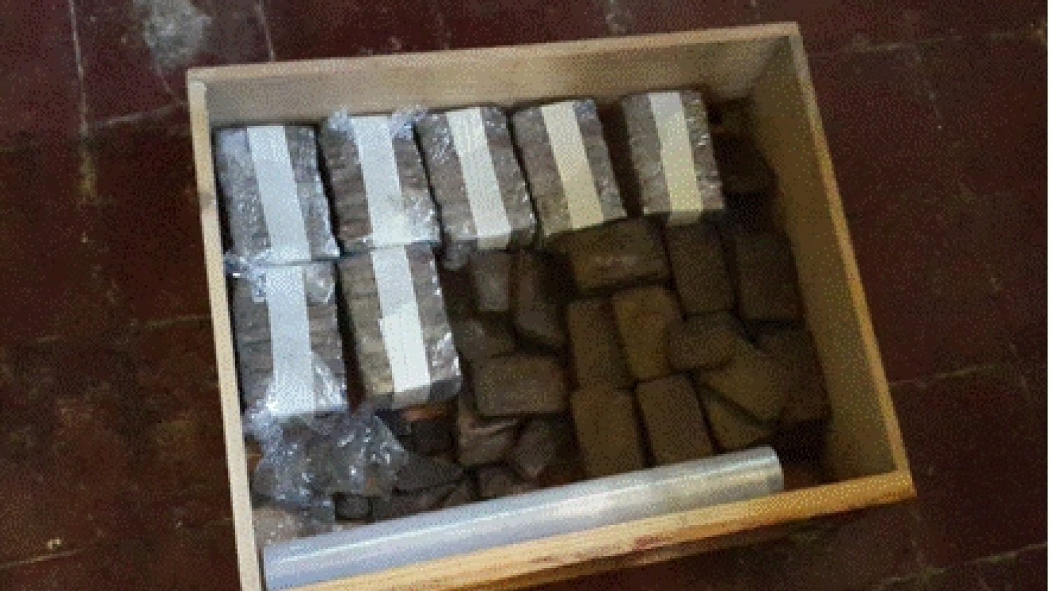La Policía Nacional desmantela un almacén de droga en Álora y detiene a dos personas