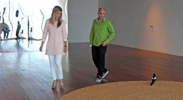 El Palmeral acoge la muestra 'Para qué quiero pies' de David Escalona
