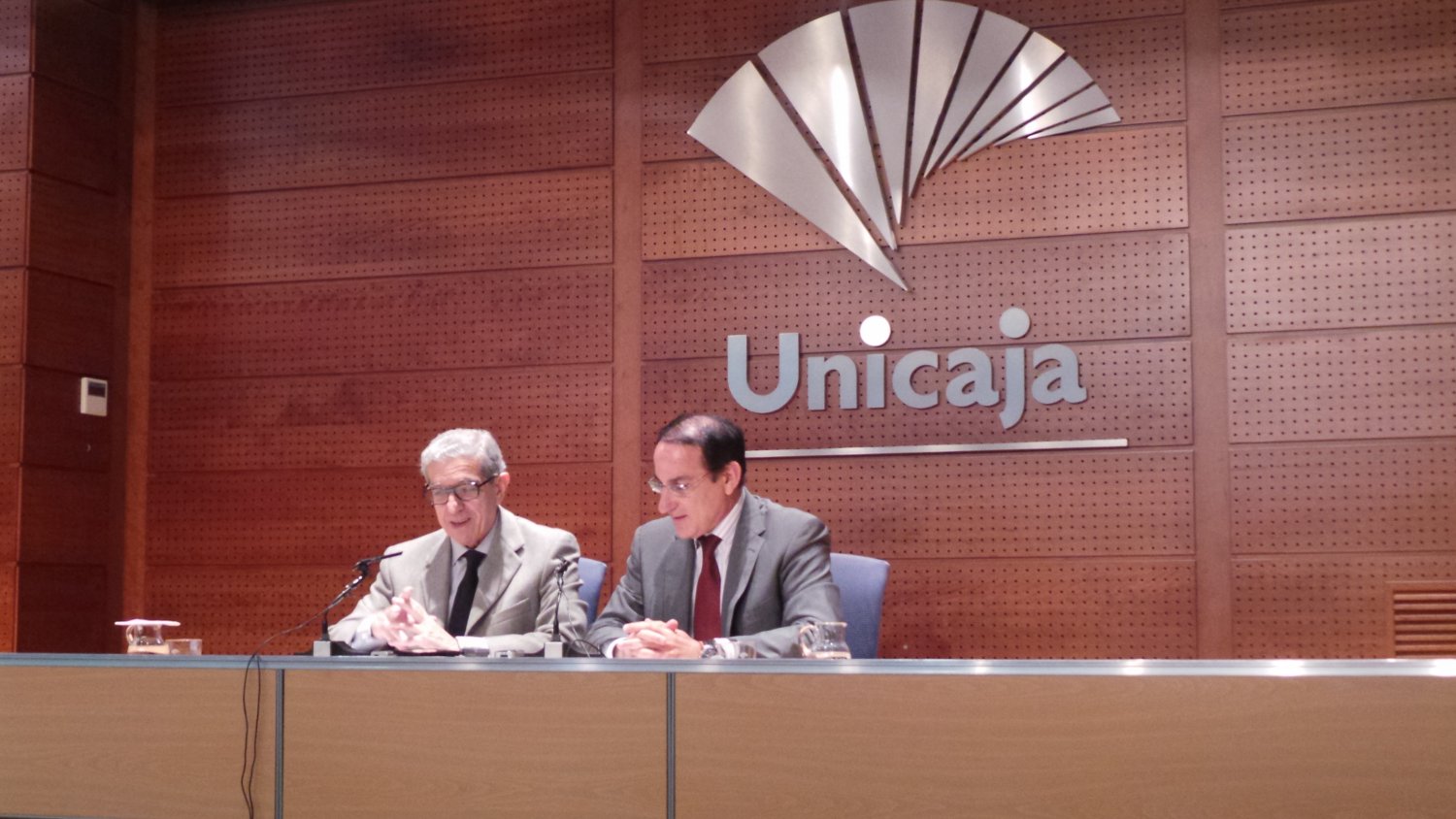 Unicaja y la CEA habilitan una nueva línea de financiación de 1.000 millones en apoyo al sector empresarial