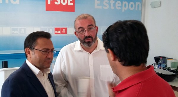 El PSOE dice que municipalizará en Estepona 