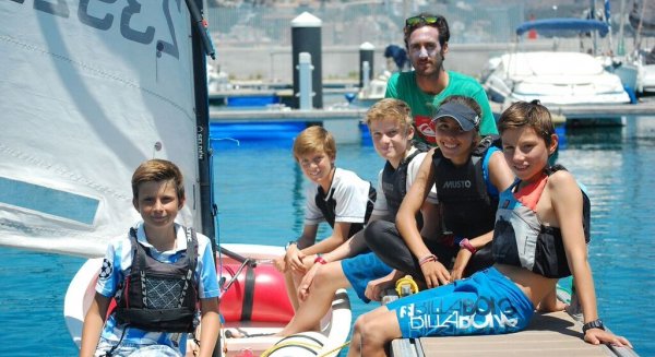 Cinco regatistas del Club Mediterráneo, seleccionados para el equipo andaluz del Campeonato de España de Optimist