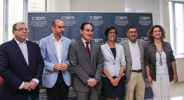 El PSOE creará un área de empleo y pondrá en marcha un plan de estímulo empresarial