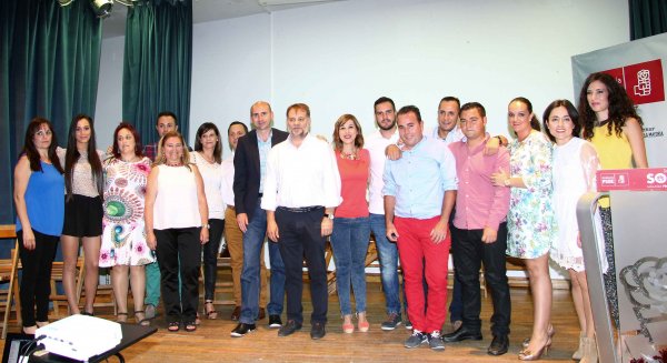 El PSOE se compromete a financiar parte de El Paso de Riogordo si gobierna la Diputación