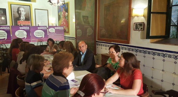 Conejo (PSOE) convertirá la Diputación en 