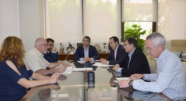 Junta y Colegio de Administradores de Fincas abordan la nueva línea de ayudas a la rehabilitación de edificios residenciales