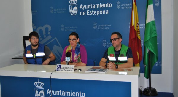 El Ayuntamiento de Estepona implanta por primera vez un dispositivo de localización para niños en la feria de San Isidro