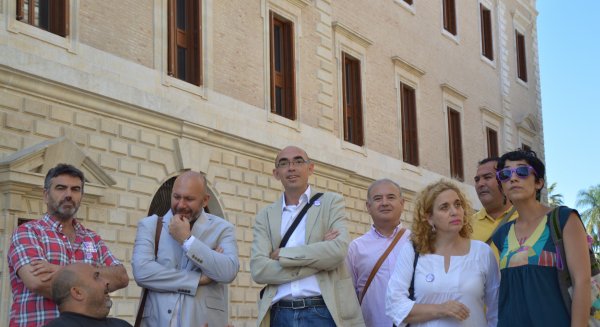 Málaga para la Gente critica 