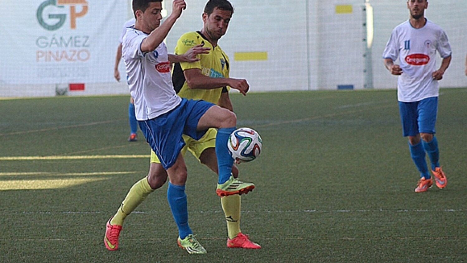 El Marbella necesita un punto para abrochar la permanencia en Segunda B