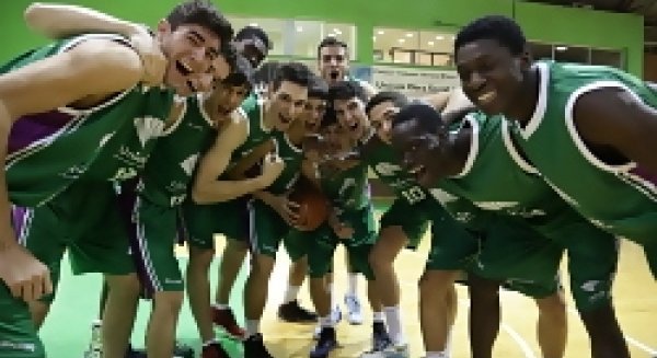 Victoria del Unicaja junior en el Campeonato de España