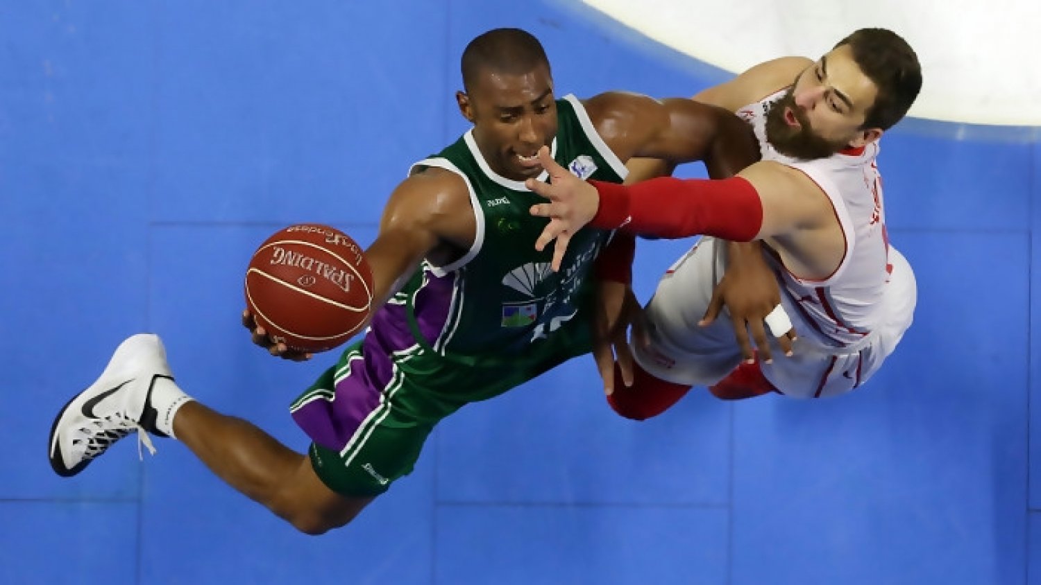 El CAI vuelve a saquear el Carpena, en la tercera derrota consecutiva del Unicaja