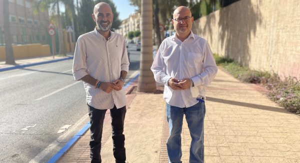 Infraestructuras finaliza los trabajos de reparación de acerado en la entrada norte a Torre del Mar
