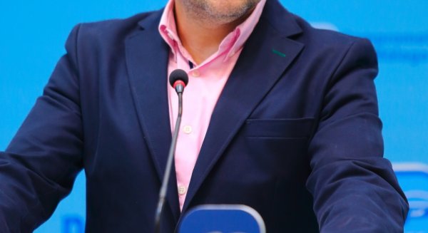 Bendodo asegura que el PP no apoyará la investidura de Díaz en el Parlamento