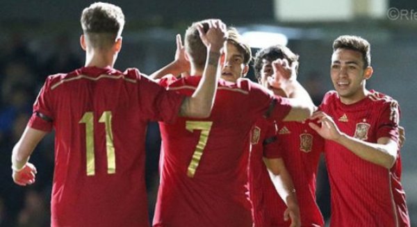 Samu Castillejo debuta con la selección sub-21