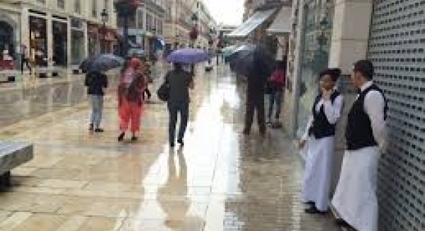 La alerta amarilla en Málaga deja un parte de 76 incidencias