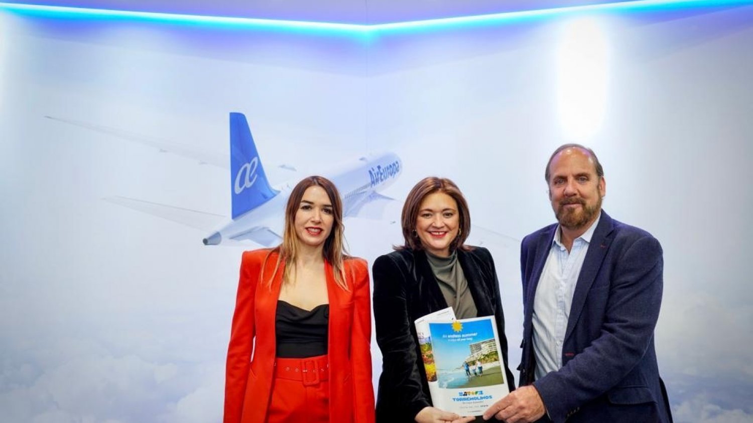 Torremolinos se promociona en la revista de Air Europa ante más de un millón de lectores