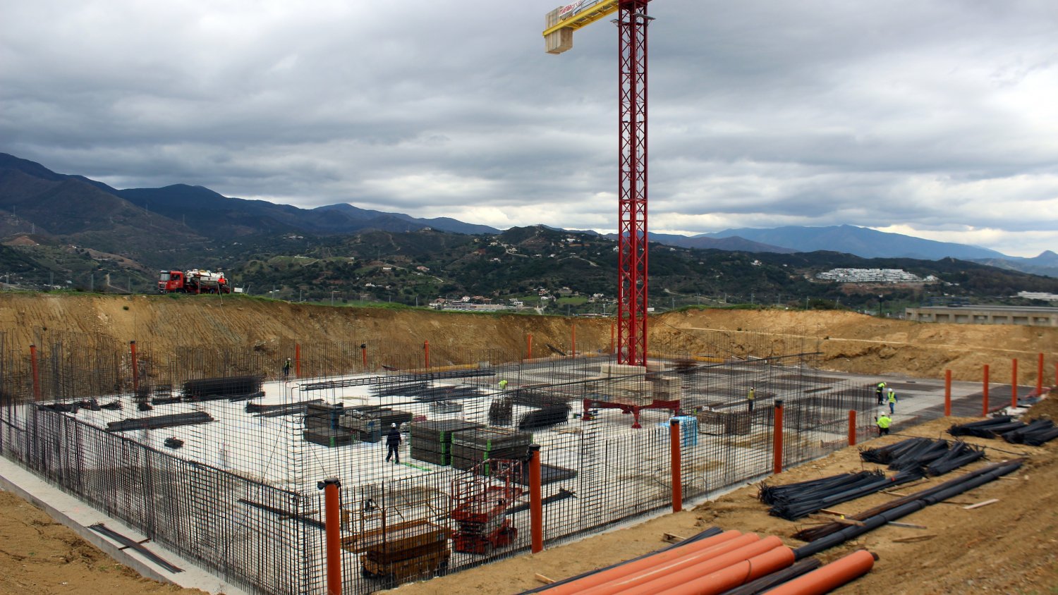 Las obras del nuevo depósito de agua en Las Mesas alcanzan el 50% de su ejecución