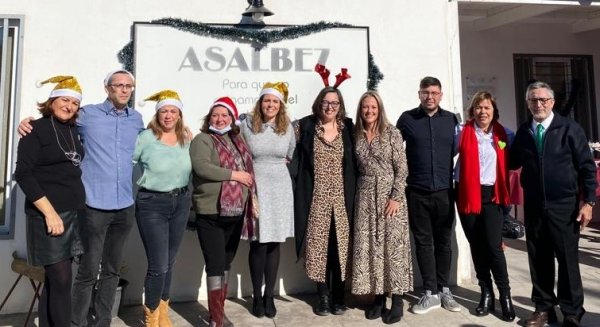 Rincón de la Victoria apoya la labor de la asociación ASALBEZ con 15.000 euros de subvención