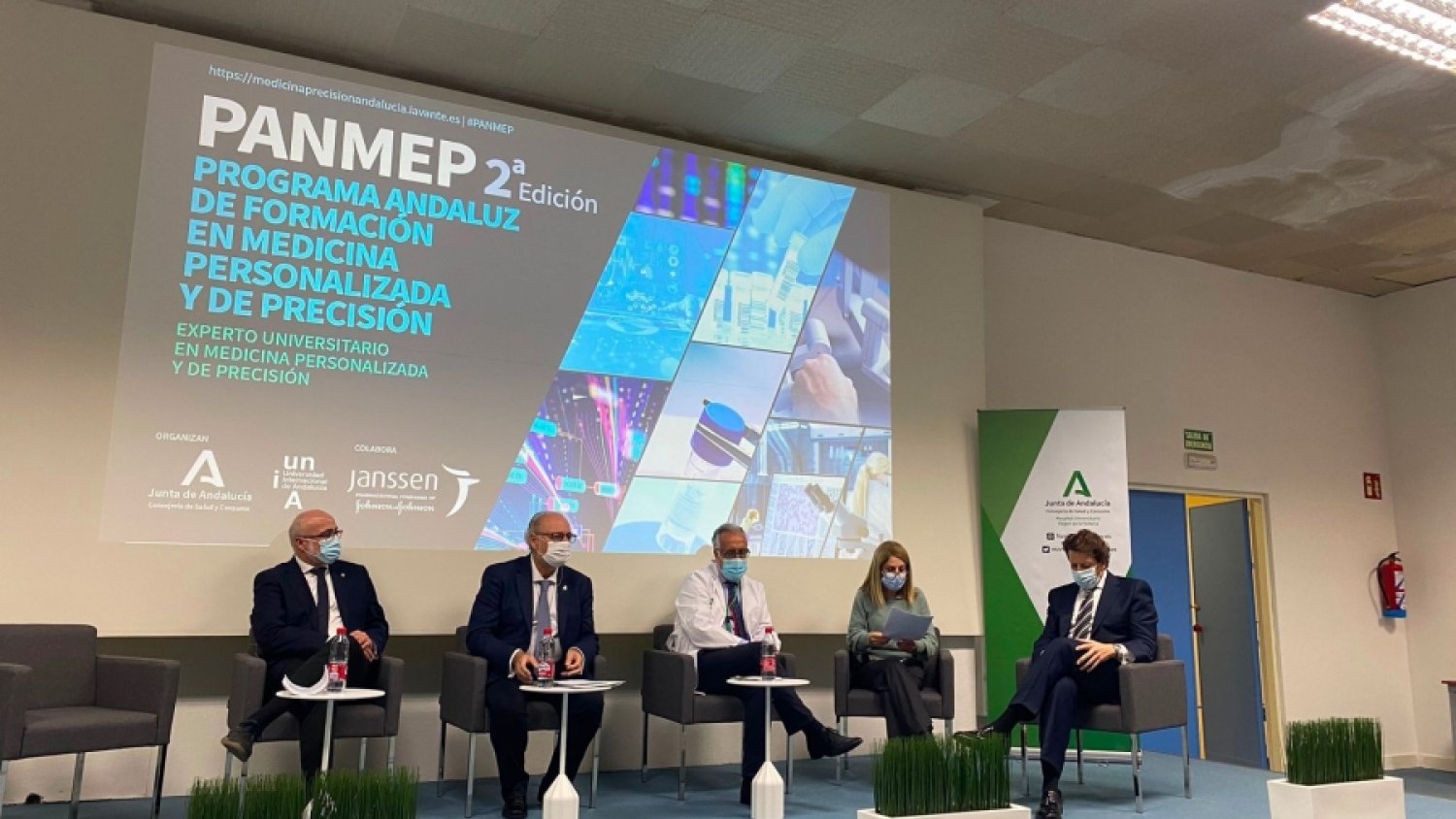 La UNIA y la Consejería de Salud y Consumo de la Junta inauguran el diploma de experto en Medicina Personalizada y de Precisión