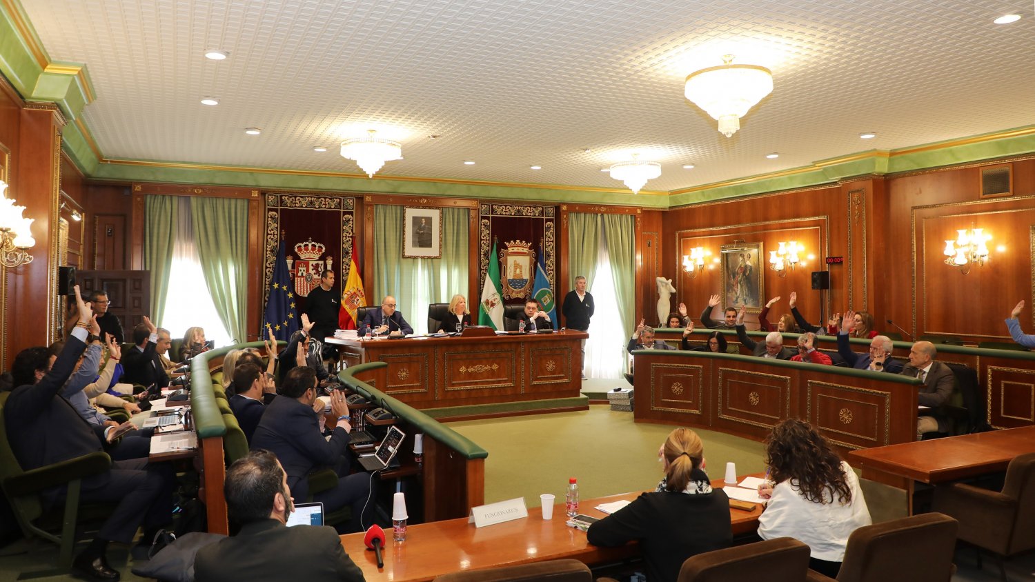 Marbella reclama al Gobierno central que los bienes incautados en casos de corrupción reviertan en el municipio
