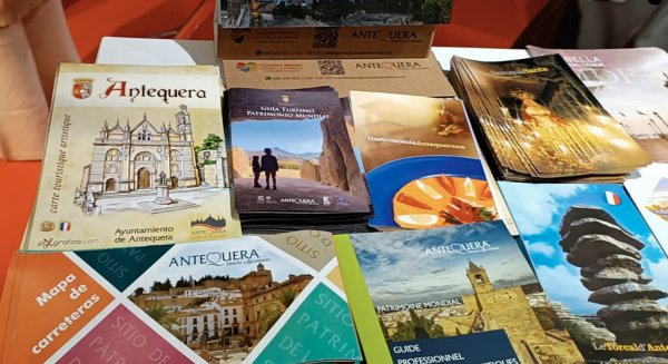 Antequera se promociona como destino turístico único en las ferias de Lille y Dublín