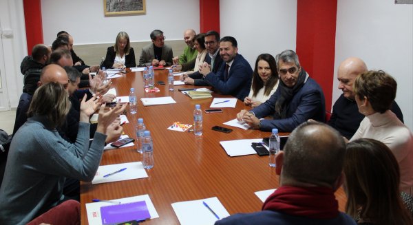 El PSOE se lanza a la conquista de los municipios mayores de 20.000 habitantes