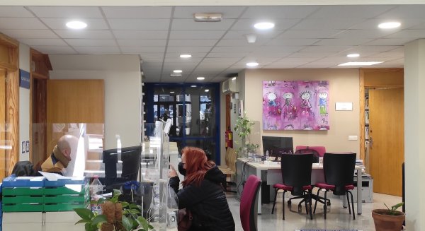 Rincón de la Victoria implanta el Registro de Entrada Auxiliar y el Servicio de Atención Telefónica