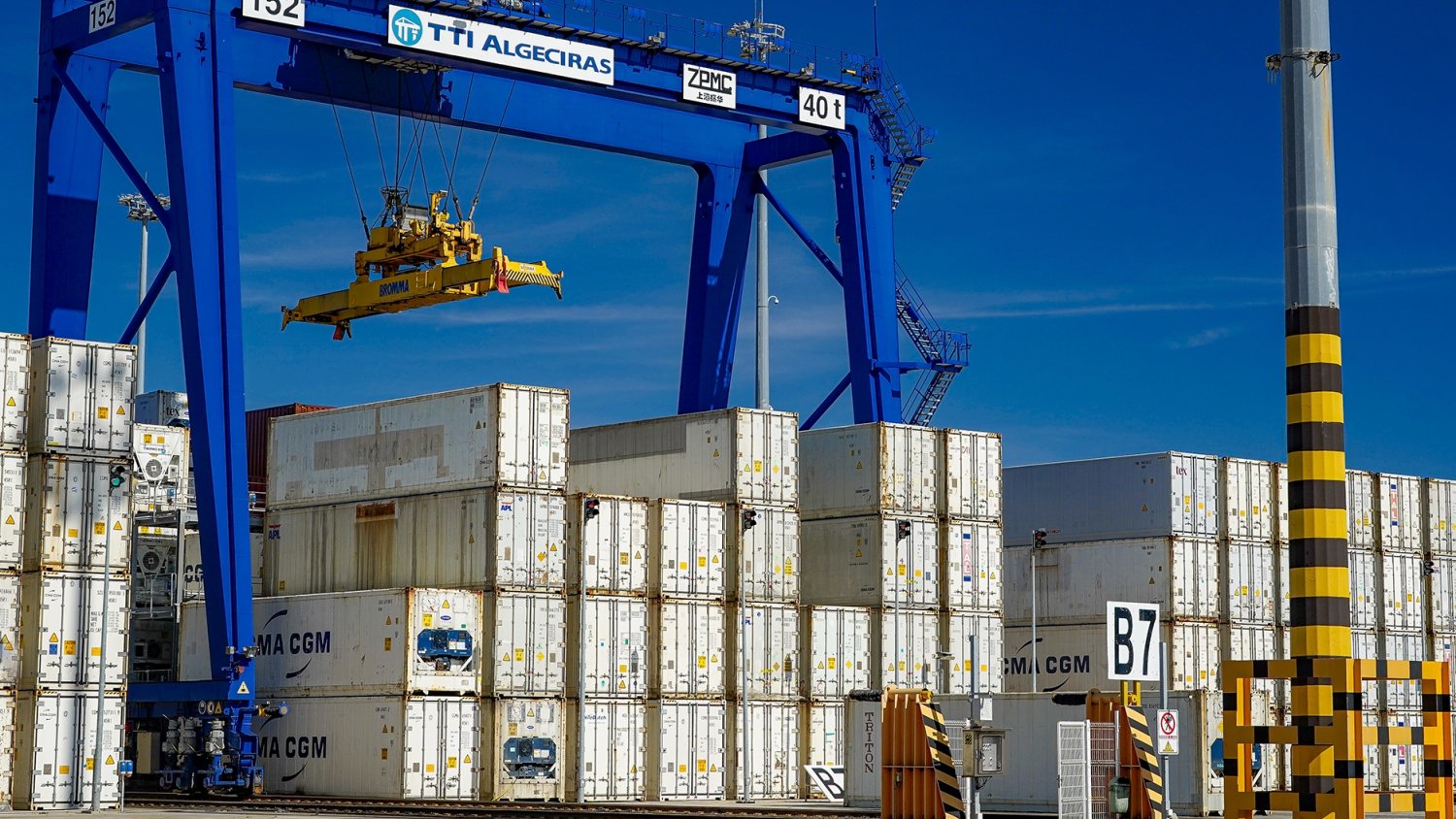 Andalucía, la comunidad que más aporta al crecimiento de las exportaciones marítimas de España