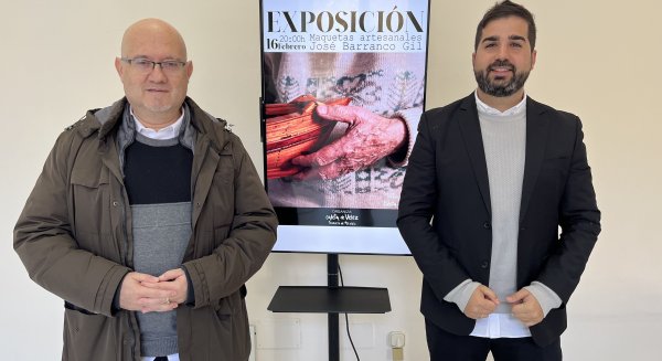 Caleta de Vélez acoge una exposición de maquetas de embarcaciones mediterráneas