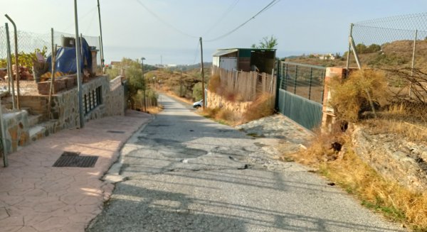 Rincón de la Victoria adjudica las obras para la mejora de infraestructuras en calles, carriles y diseminados
