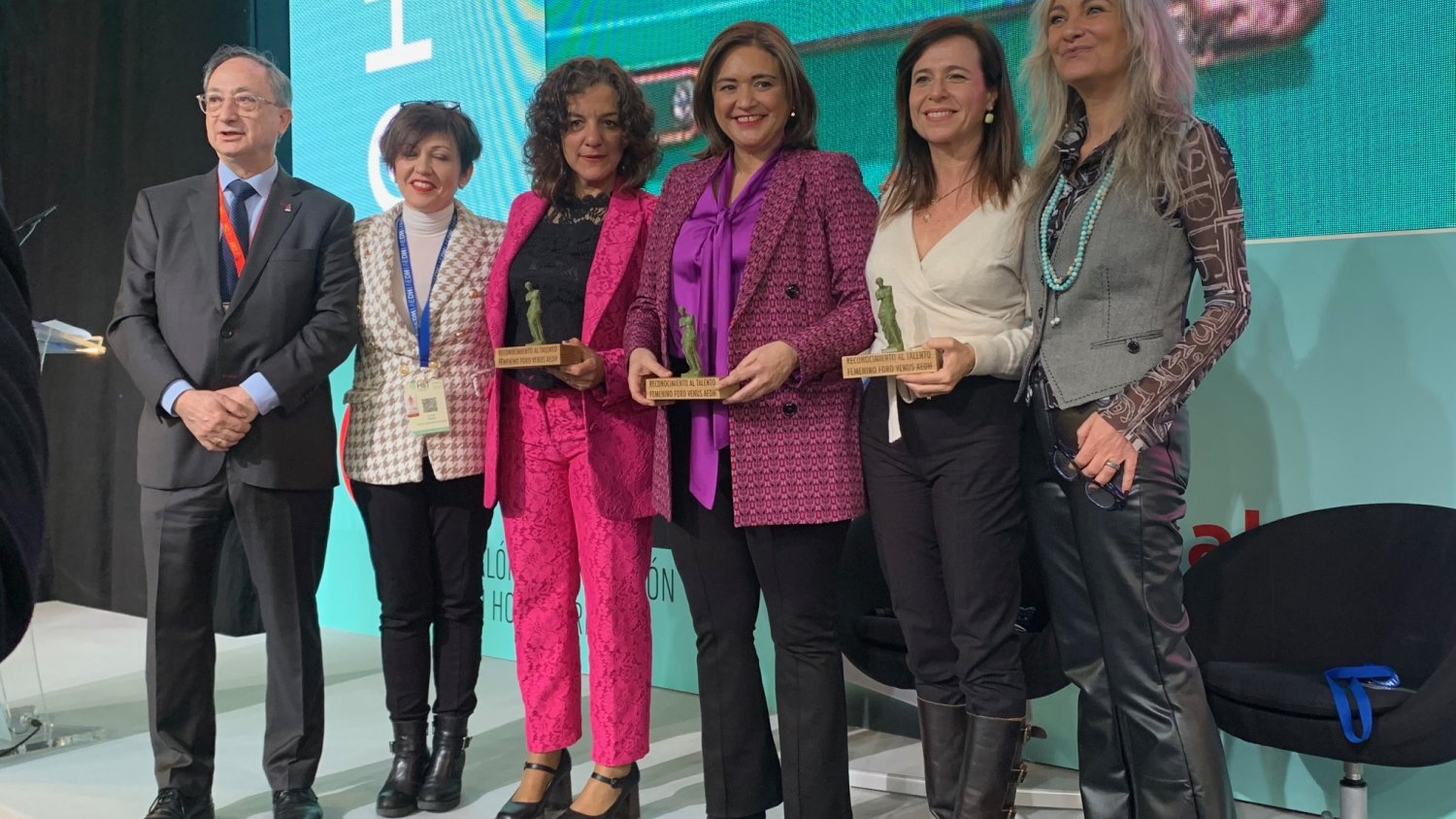 La feria H&T reconoce a Pilar Valcarce, directora comercial de MS Hoteles, como ‘talento femenino turístico’