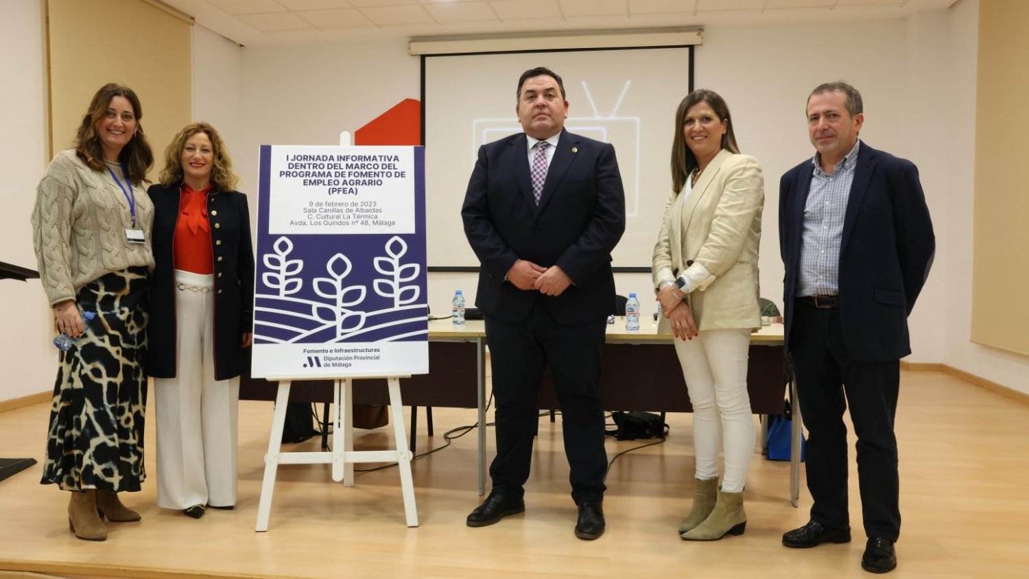 Cerca de 200 técnicos municipales se reúnen en la I Jornada Informativa dentro del marco del PFEA