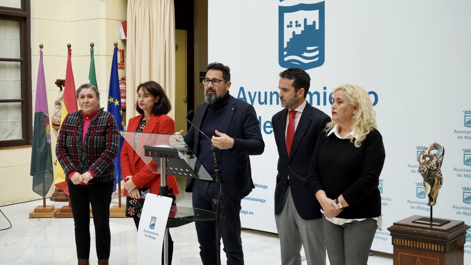 El Ayuntamiento concede el II Premio por la Defensa de los Valores Feministas al CEIP Los Morales