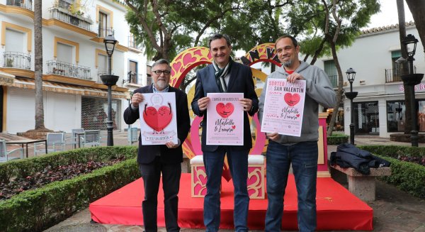 El Ayuntamiento respalda la campaña ‘Marbella te enamora’ para incentivar el comercio local