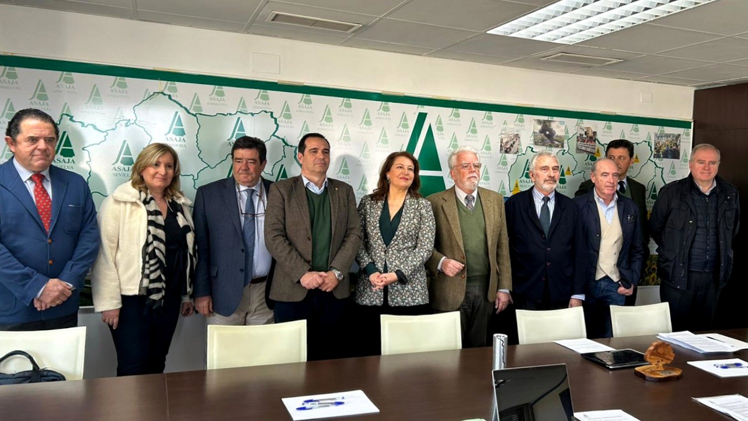 La consejera inicia con Asaja el diálogo social para consensuar las alegaciones al Pepac