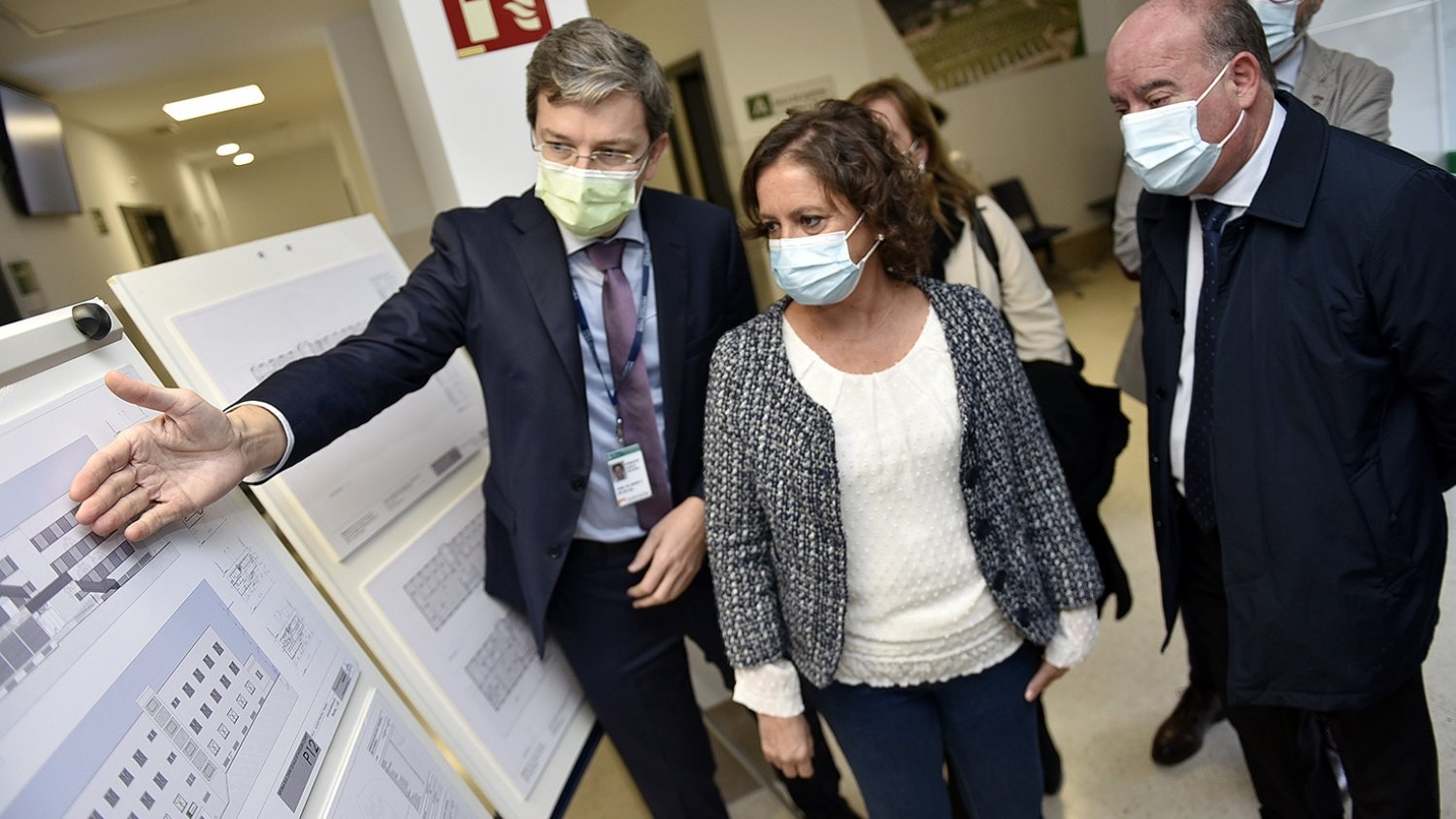 Catalina García anuncia la próxima puesta en marcha de las obras de remodelación del Centro de Salud del Campillo Bajo