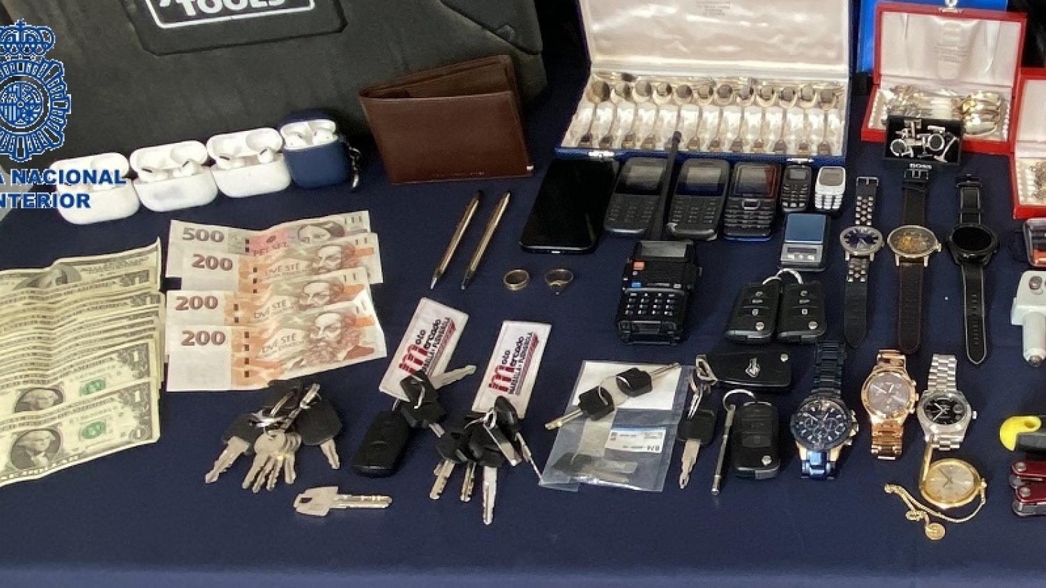Detenido un hombre por 24 robos con fuerza en trasteros y tres robos en interior de vehículos